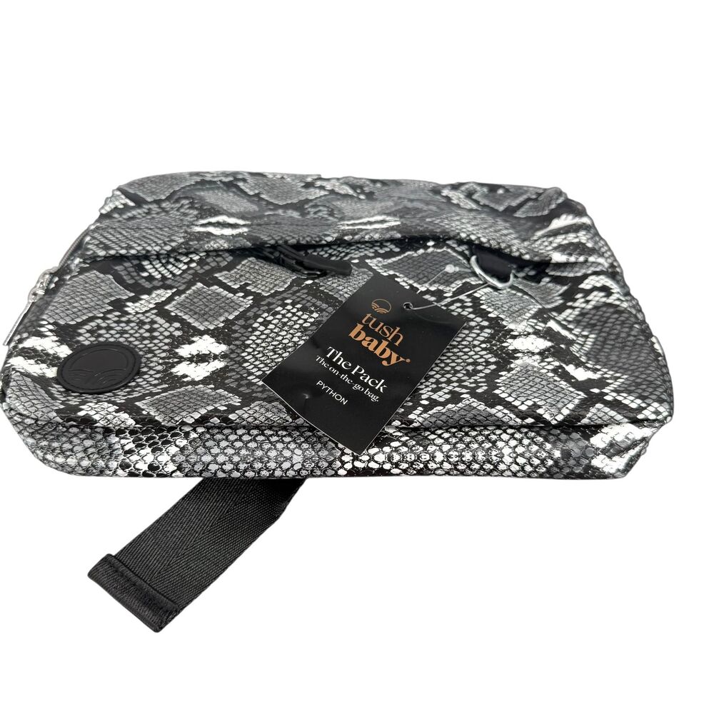 Tushbaby The Pack Diaper Bag Python Print Crossbody Fanny Waist Bag Pockets NWT - Picture 5 of 11
